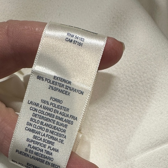 NWT Eliza J White classy box fit with scoop neckline Midi Dress with Pockets - Picture 10 of 11